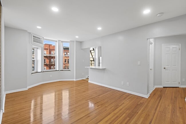 Building Photo - 1315 Washington St Unit 3C Rental