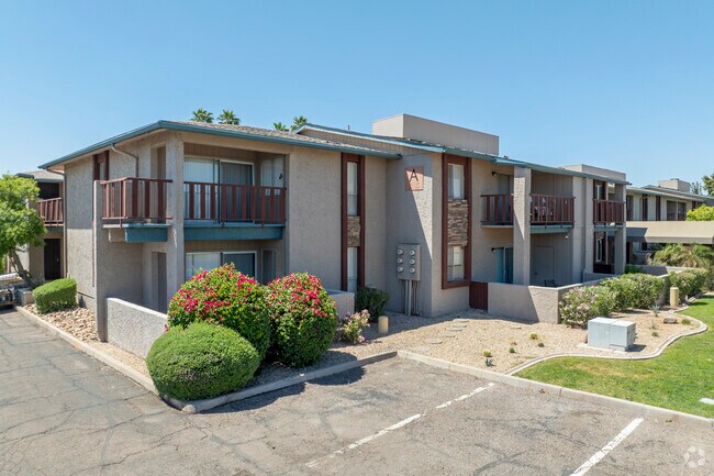 Photo - Scottsdale Park Place Apartments