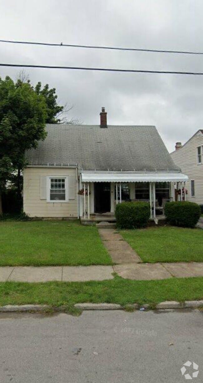 Building Photo - 2954 South Ave Rental