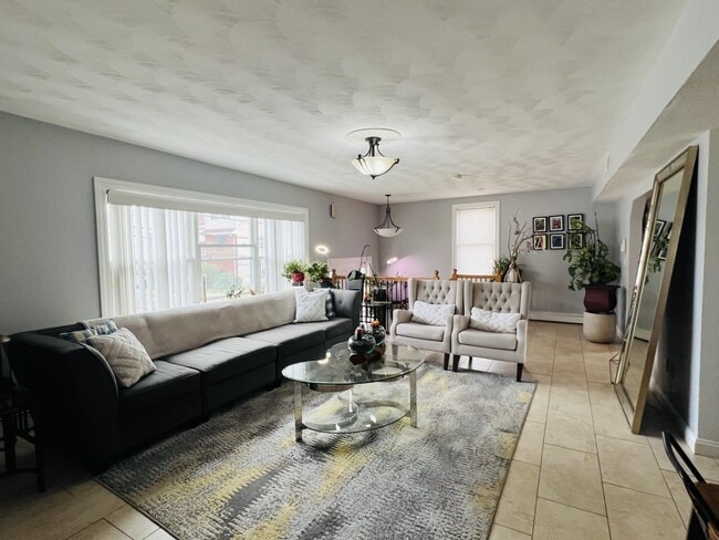 10 Milano Ave Unit 1