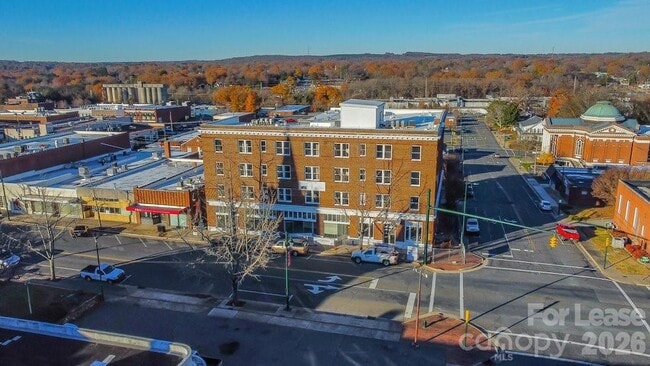 Photo - 197 N 2nd St Unidad 003