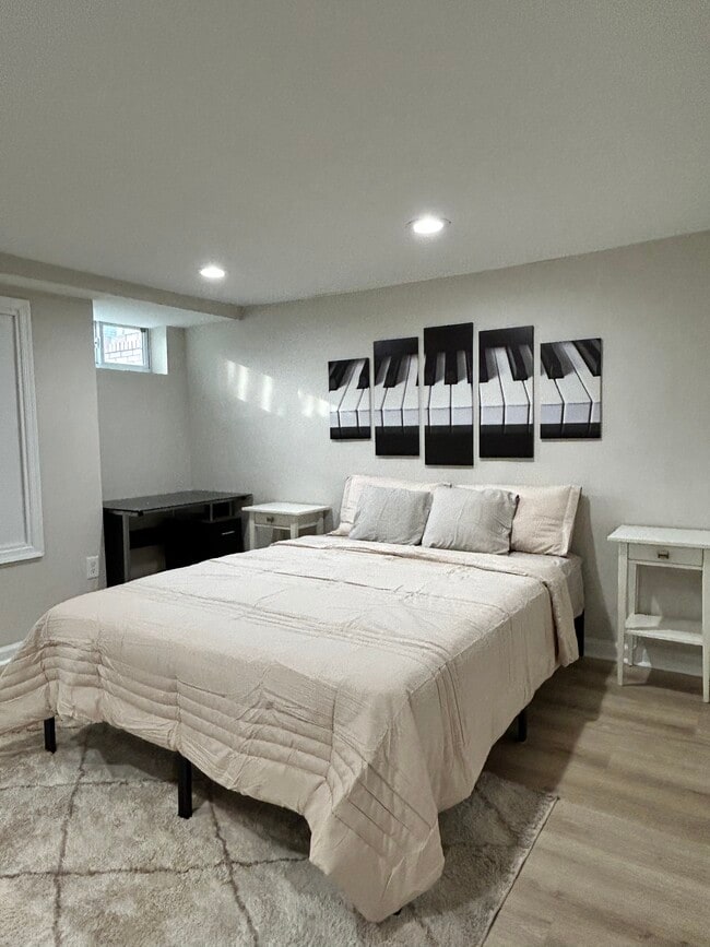 Photo - 1629 Searles Rd