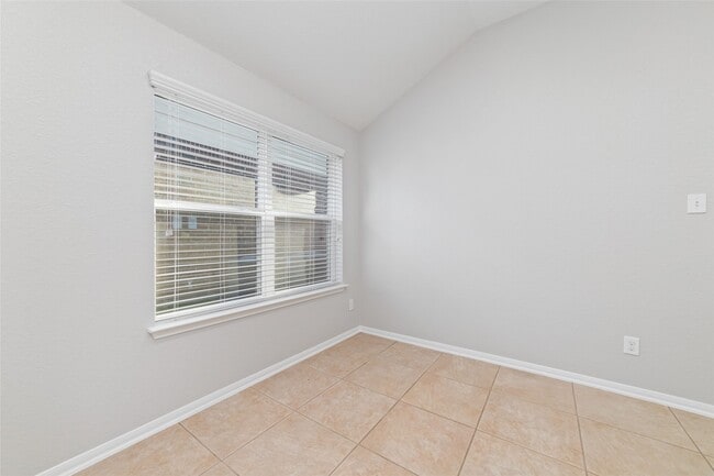 Photo - 4922 Gingham Check Ct