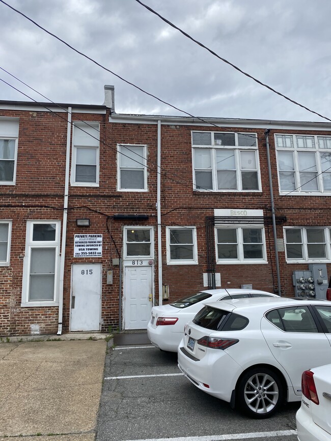 Photo - 813 W Broad St Unit C