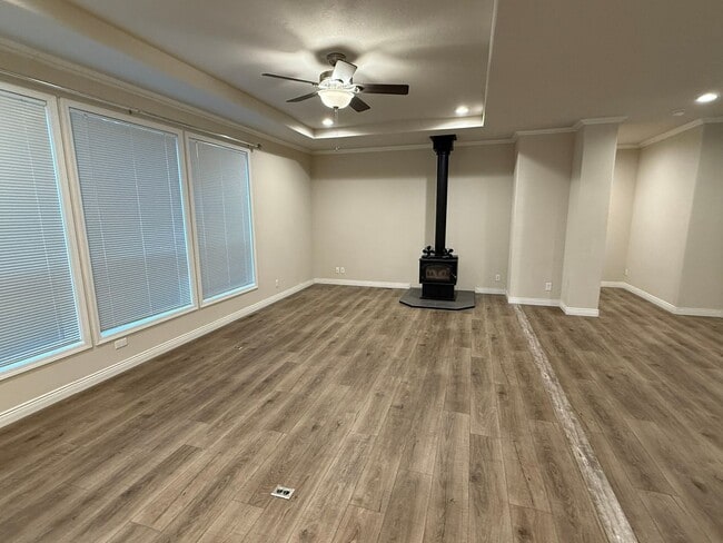 Photo - 17069 Norwalk Rd