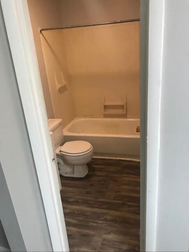 852 Mercer St Apartments Princeton, WV