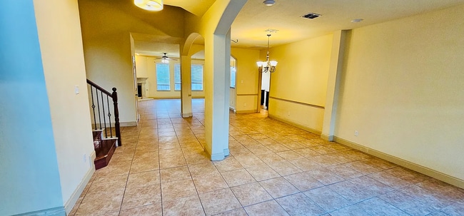 Photo - 1205 Sheffield Dr