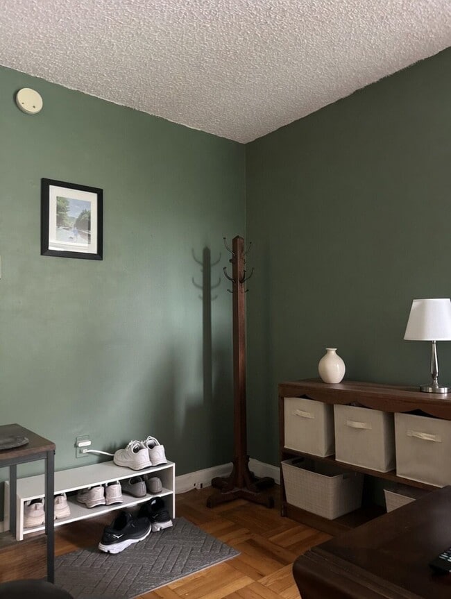 Photo - 1030 E Lancaster Ave Unit RH 612