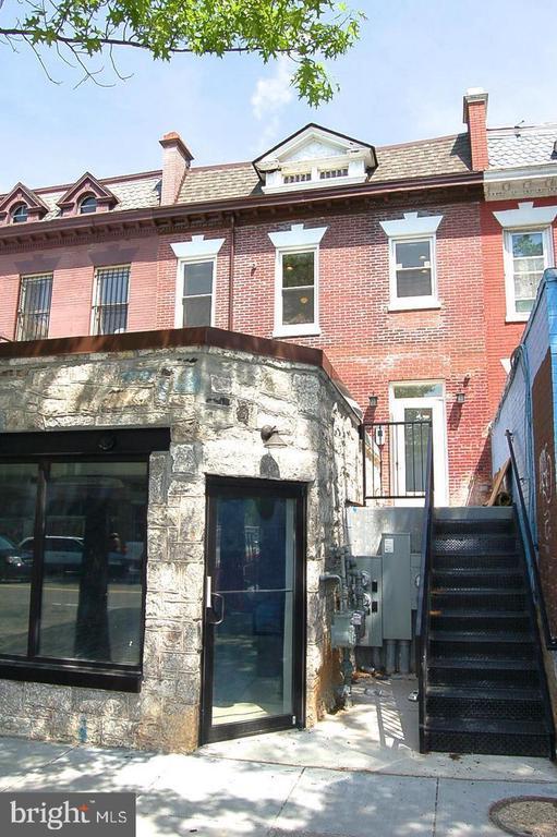 Building Photo - 3211 Georgia Ave NW Unit A