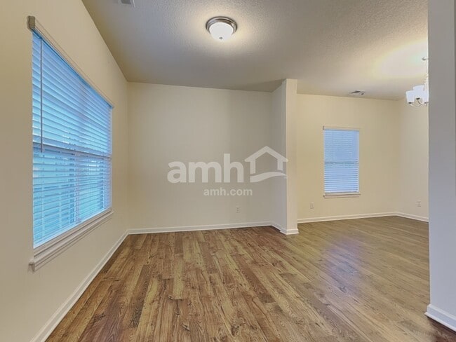 Photo - 4837 Billingsgate Ln