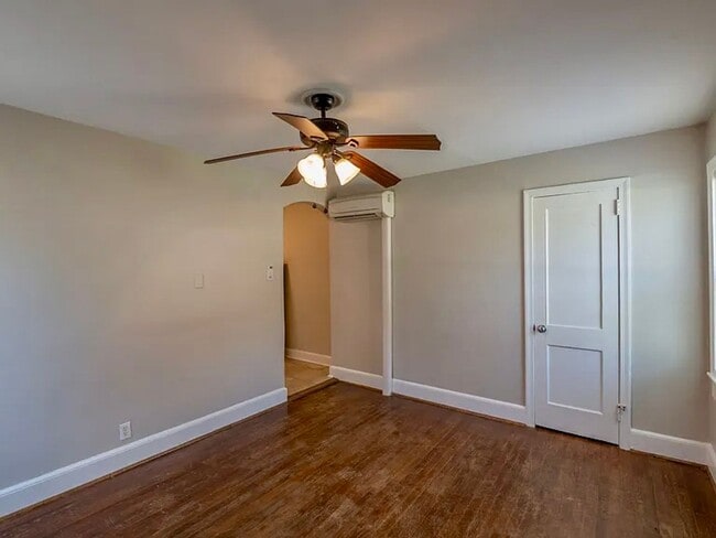 Photo - 1214 Spruce St Unit A