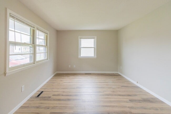 Photo - 3711 Weymeyer Dr Unit 3711 Weymeyer Drive- A