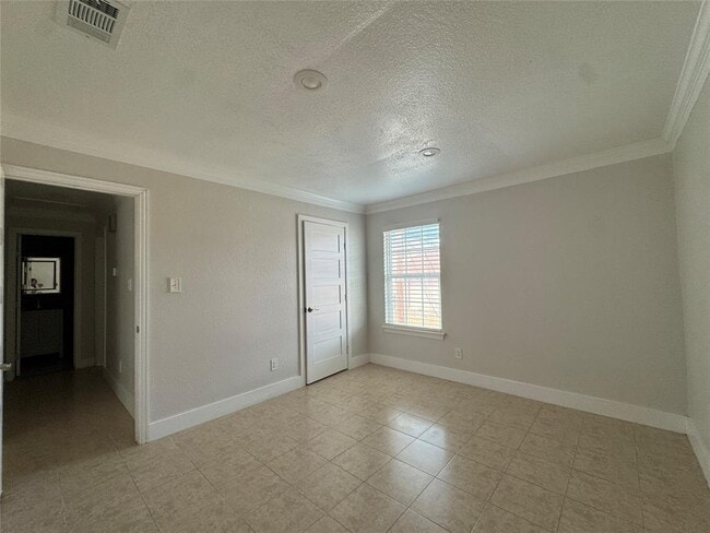 Photo - 5210 Tahoe Trail