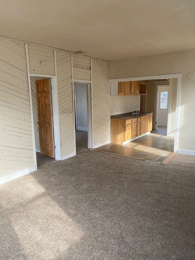 Kendal Yards area charmer Rental House Rental in Spokane, WA