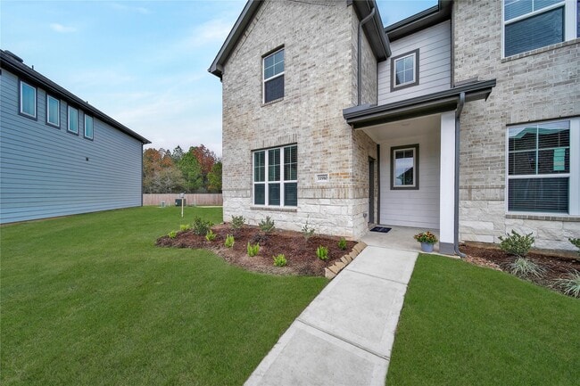 Photo - 11910 Amber Oak Wy