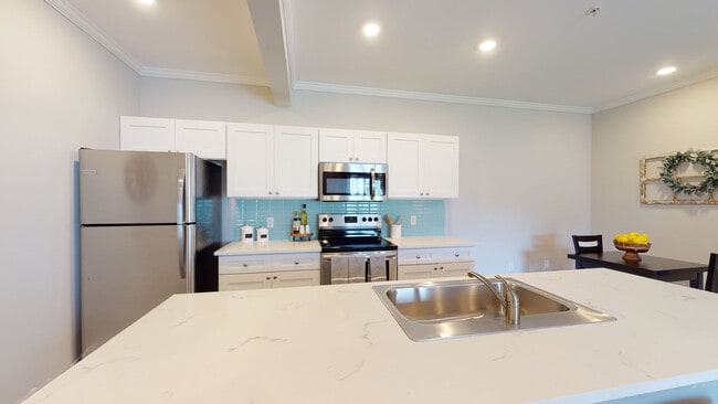 Photo - Coastal Club Apartments