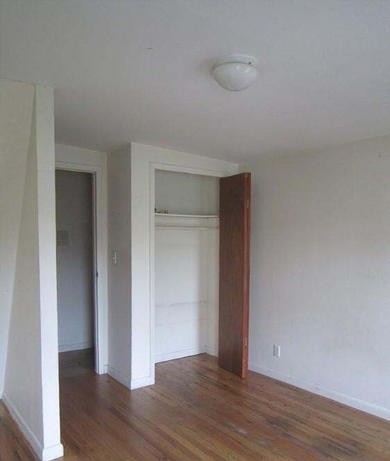 Photo - 411 E 12th St Unit 4