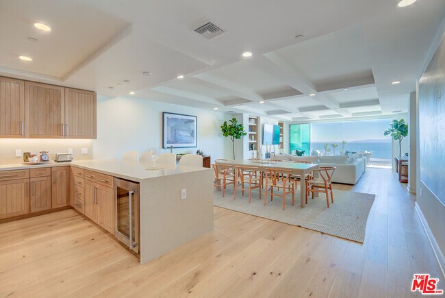 17325 Castellammare Dr Unit 501