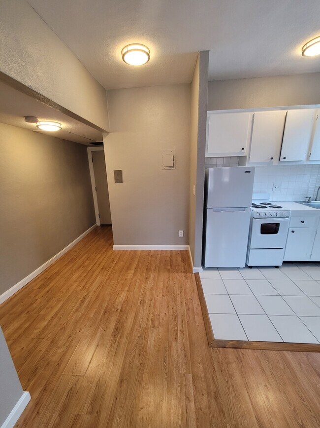 1890 Beacon St Unit 3