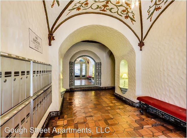 Photo - 1530 Gough St