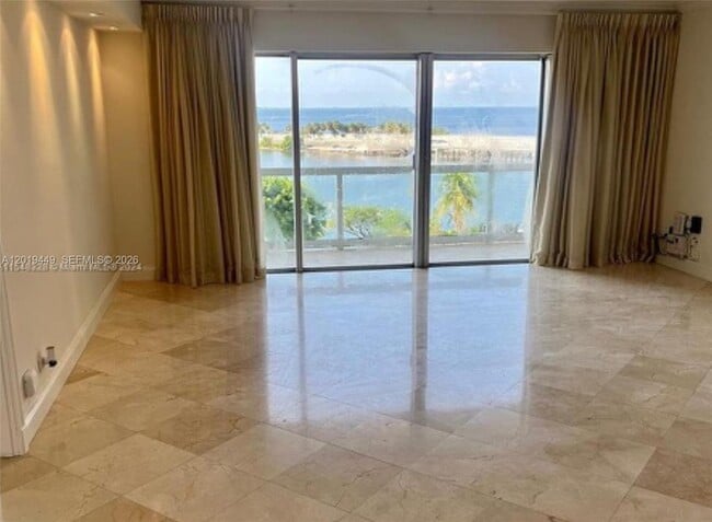 Photo - 2451 Brickell Ave Unit 6T