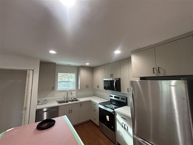 Photo - 118 S Harkness St Unidad A