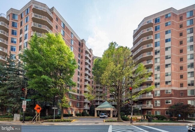Building Photo - 7500 Woodmont Ave Unit S1102 Rental