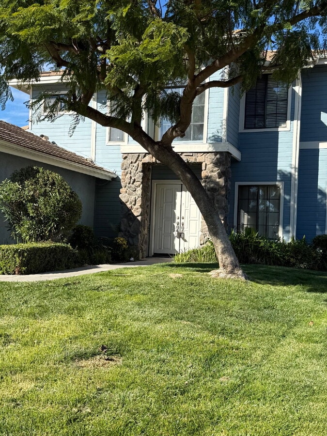 Photo - Must see this gem.  Newly painted through out and new flooring!  Won't last.