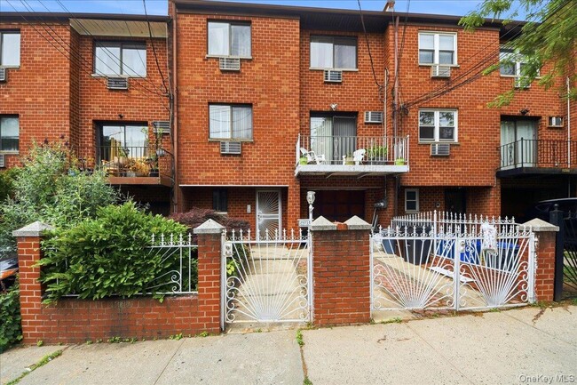 Building Photo - 2975 Edson Ave