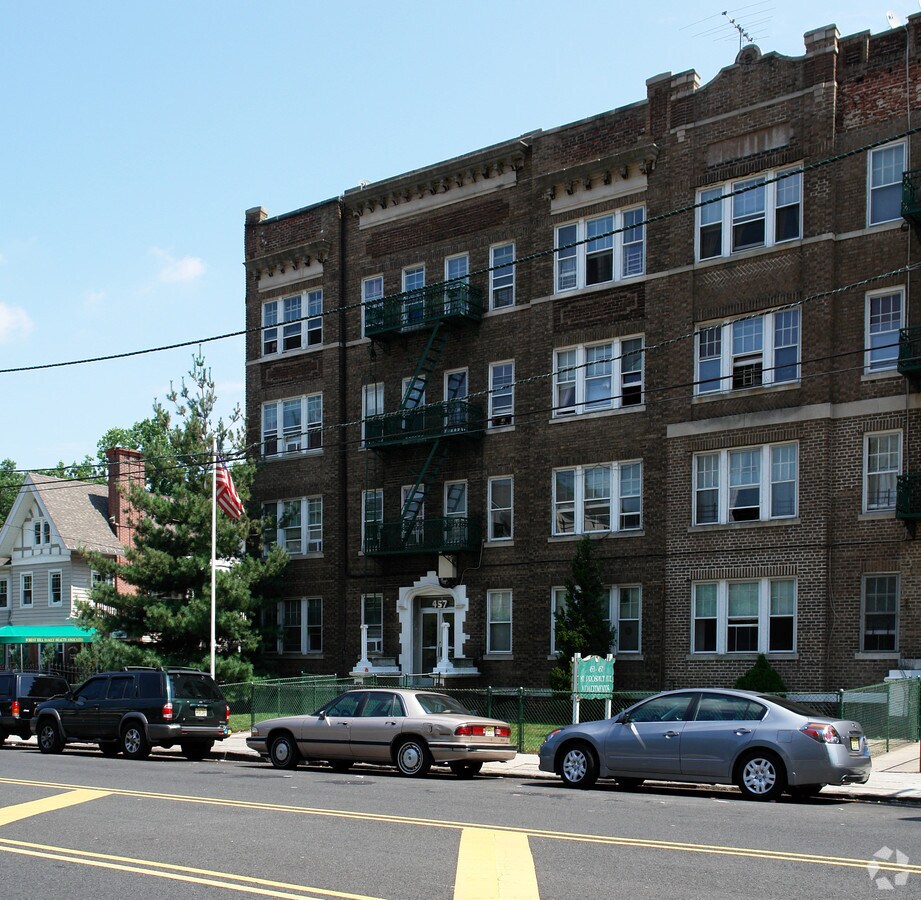 Photo - 457 Mount Prospect Ave