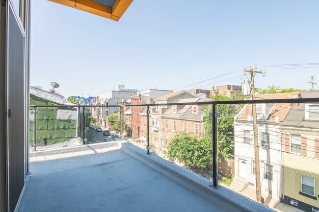 Photo - 1143 N 3rd St Unidad 303