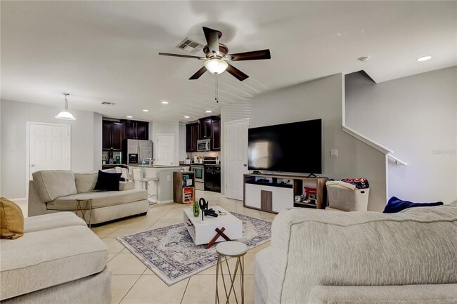 Photo - 4623 Chatterton Way