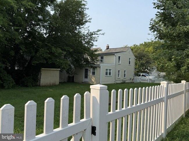 Photo - 1813 Washington Ave