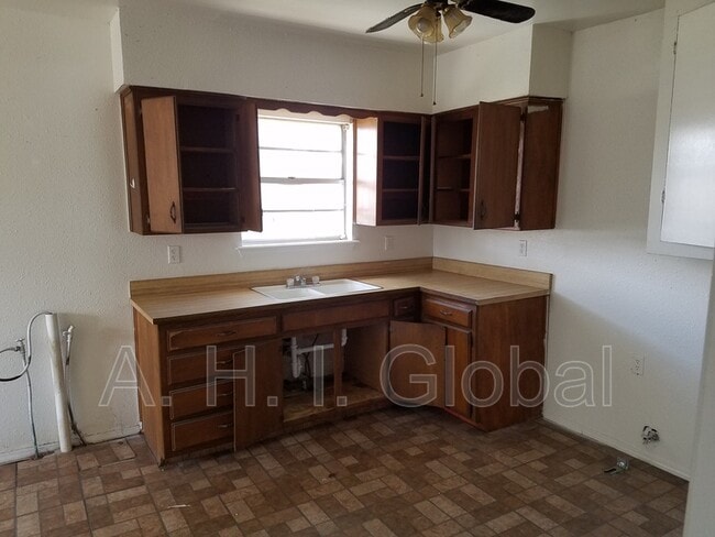 Photo - 2502 S Pierce St