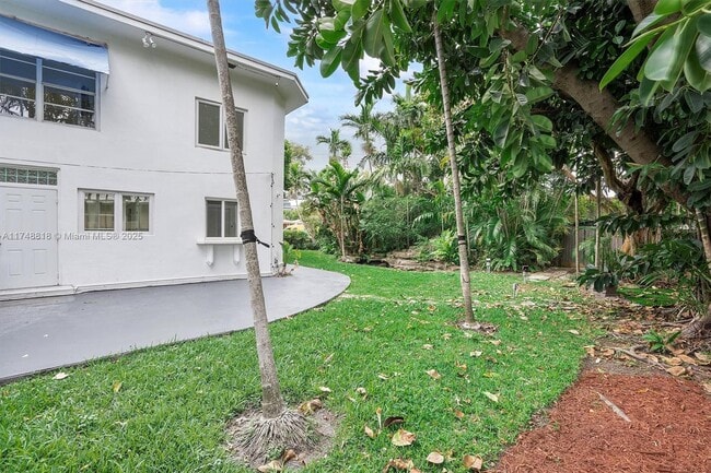 Photo - 600 Surfside Blvd