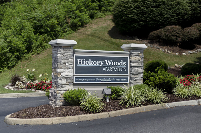 Building Photo - Hickory Woods Rental