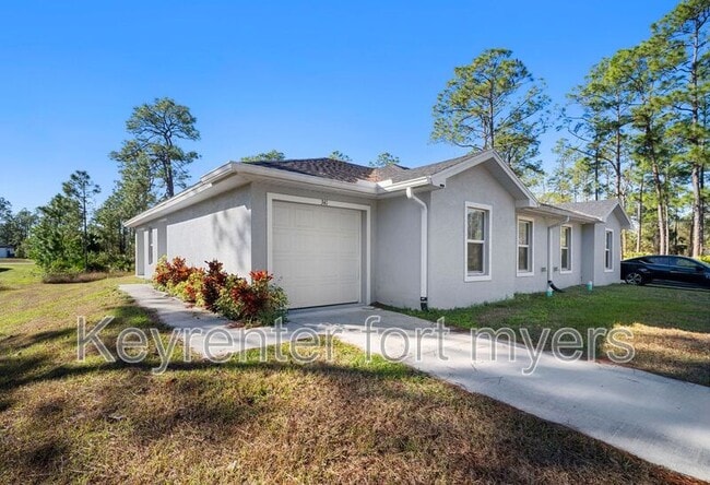 Photo - 341 Reeves St