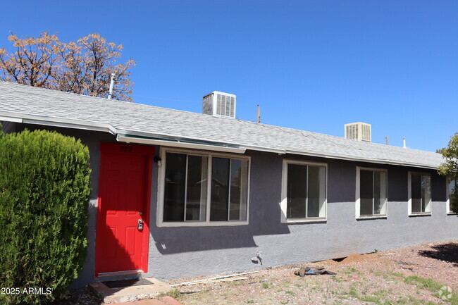 Building Photo - 532 Graham Pl Rental