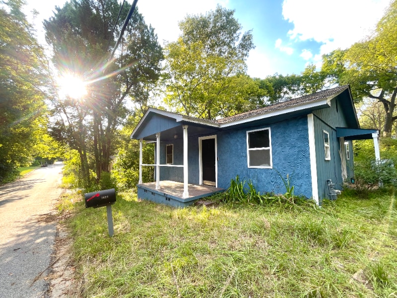 Photo - 1021 Jessamine Dr