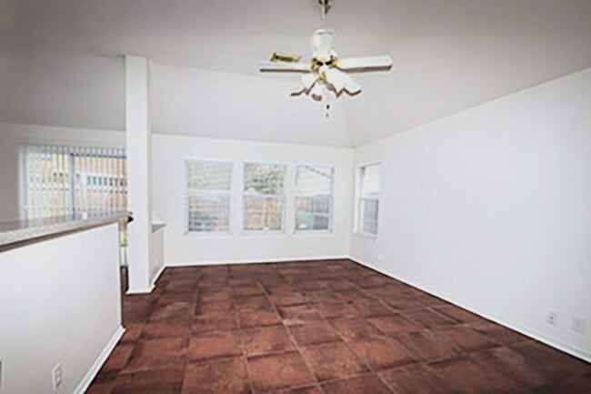 Photo - 9827 Copperway