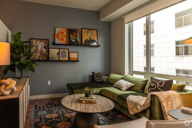 1BR, 1BA - 511SF