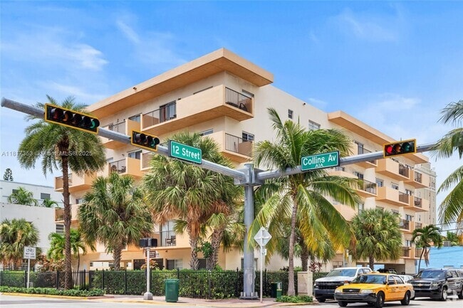 Building Photo - 1150 Collins Ave Unit 303 Rental