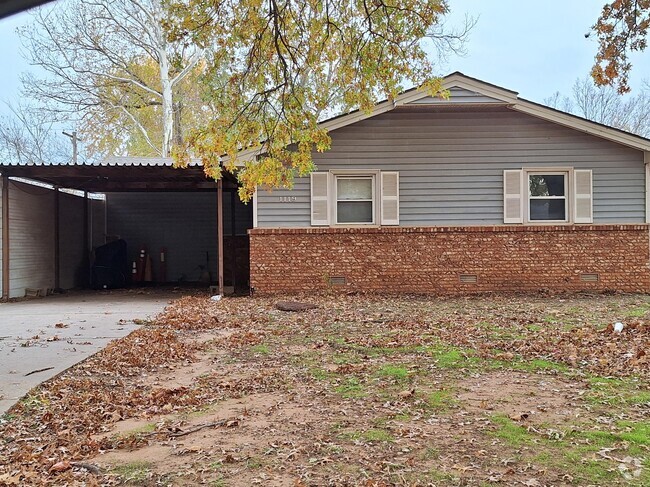 Building Photo - 1119 S Stanley St Rental