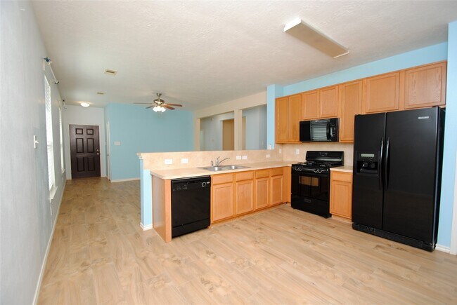 Photo - 18410 Fair Grange Ln