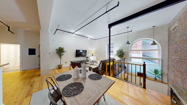 Photo - 19 Stanhope St Unit 1D
