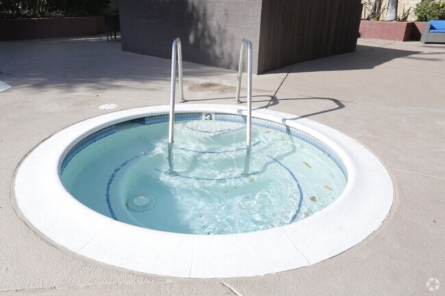 Jacuzzi