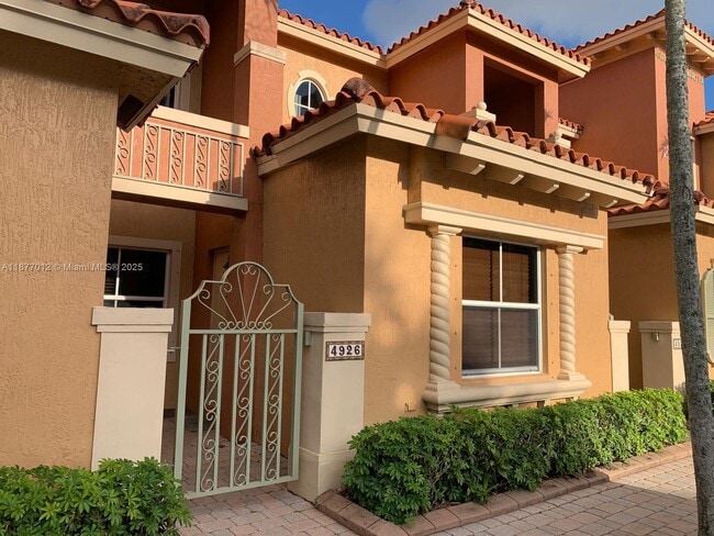 Building Photo - 4926 Leeward Ln Unit 3602 Rental