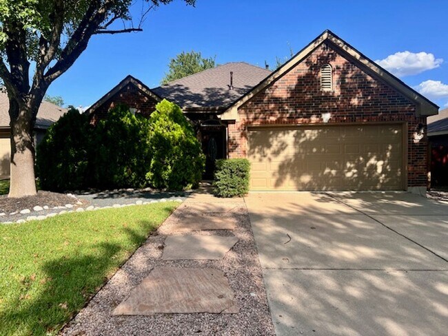 Building Photo - Steeds Crossing / One Story / 3 bedrooms, 2 bath, 2 living / Pflugerville ISD