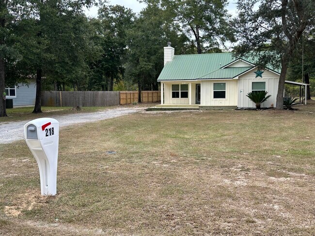 Photo - 218 Sparkleberry Ln