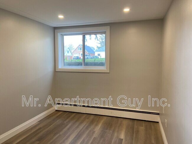 Photo - 1148 Queen's Blvd Unit Suite 1